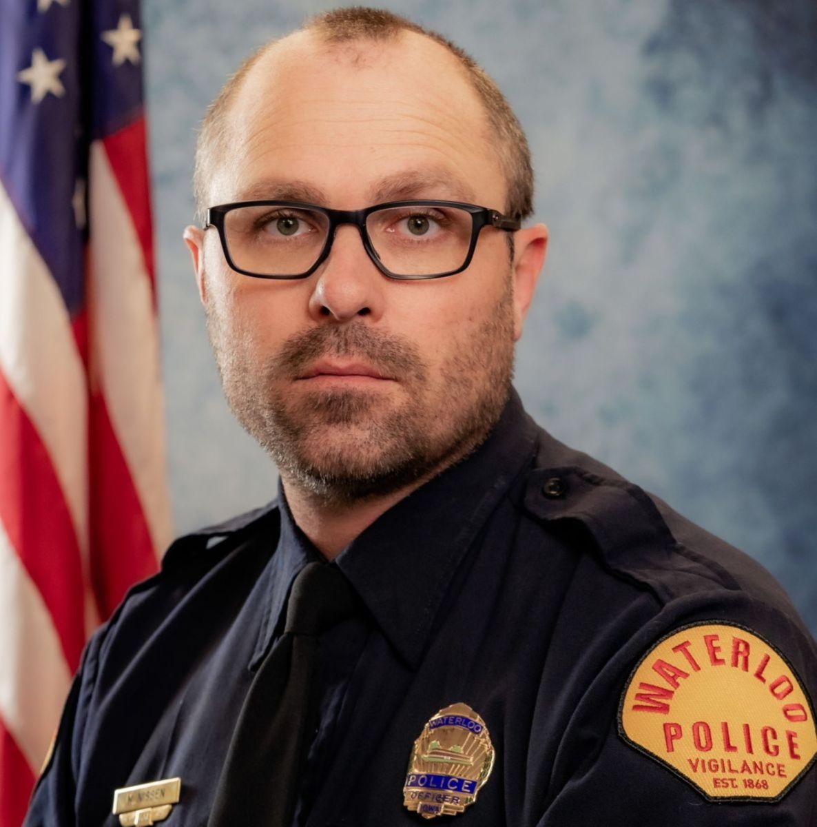 Portrait of Officer Mark Nissen